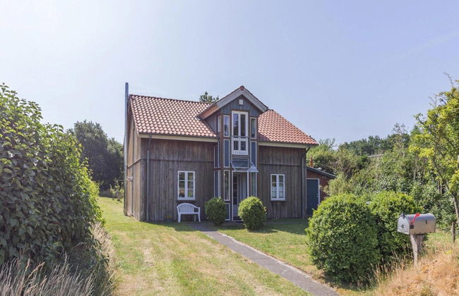 Holiday Home in Langenhorn Near North Sea - Foto 1