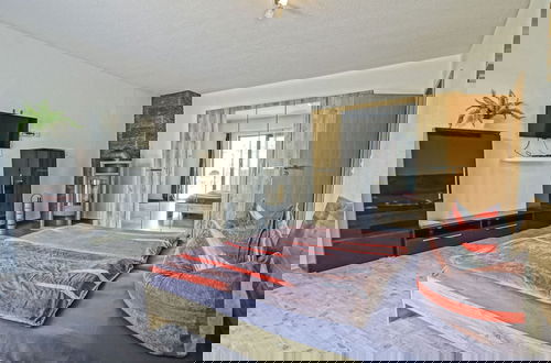 Foto 13 - Ground-floor Apartment With Terrace and Large Garden With Lounge Area and Grill