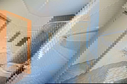 Foto 57 - Ground-floor Apartment With Terrace and Large Garden With Lounge Area and Grill