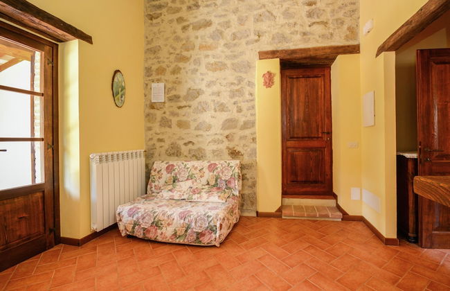 Modern Holiday Home in Monte Santa Maria Tiberina - Foto 2