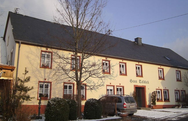 Charming Apartment in Morbach Germany With Terrace - Foto 1