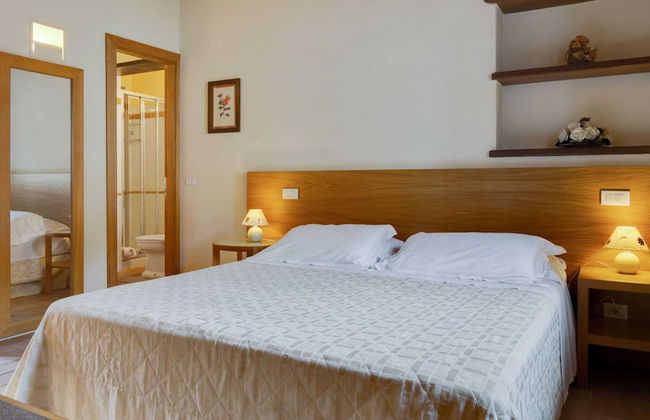 Two-room Holiday Home With Swimming Pool - Foto 3