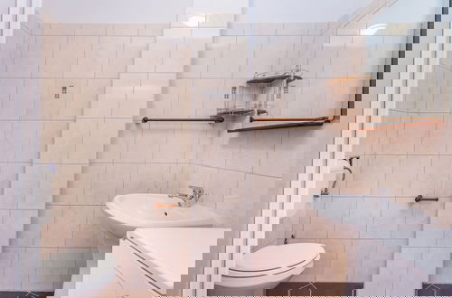 Foto 8 - Nice Apartment in Pula With Swimming Pool