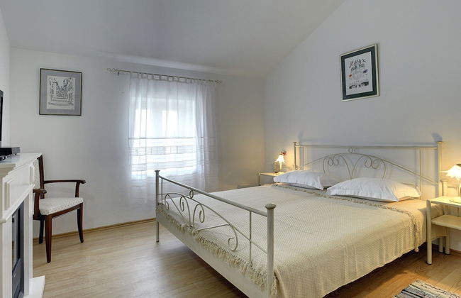 Holiday Home in Rojnici With Private Pool - Foto 9