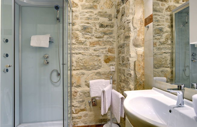 Holiday Home in Rojnici With Private Pool - Foto 18