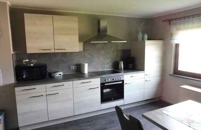 Spacious Apartment in Pracht near Forest - Photo 6