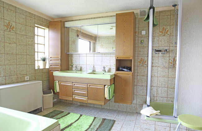 Spacious Apartment in Pracht near Forest - Photo 12