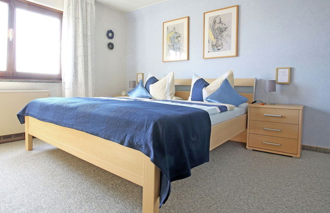 Spacious Apartment in Pracht near Forest - Photo 5