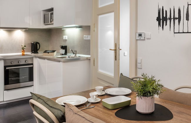 4 Arts Apartments by Adrez Living - Foto 25