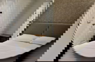 Photo 1 - D-Rooms