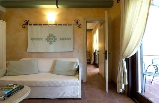 Sardinian-style Resort 2 Bedroom Apartments Sleeps 7 - Foto 4