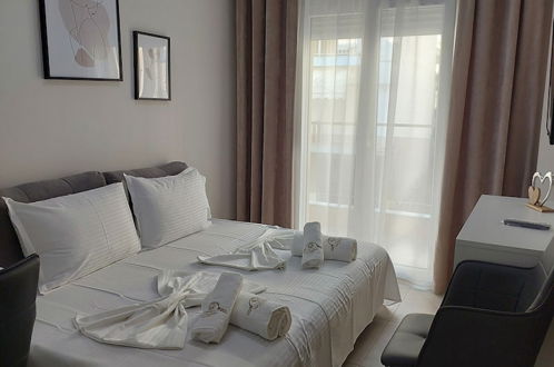 Photo 16 - Navarino Luxe Suites with Sea View