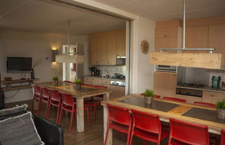 Photo 2 - Combined Bungalow with Decorative Fireplace near Veluwe