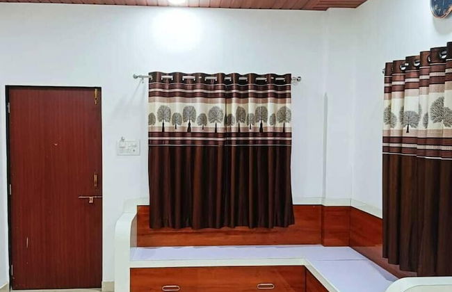 Janani Niwas Matheran - Foto 16