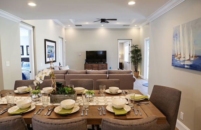 Fantastic 6 bedroom 4 bath Pool Home - Foto 29