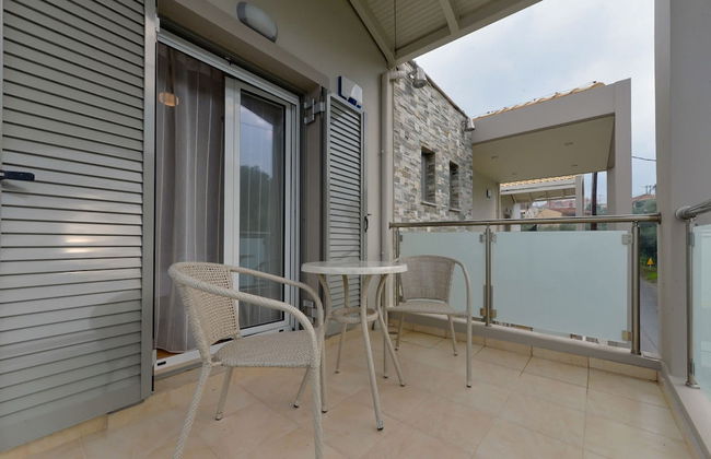 Avia Blue Maisonette - Steps From the Sea - Foto 2