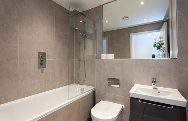 Modern Apartment in Manchester, Sleep 4 - Foto 9