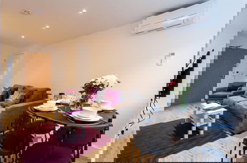 Foto 3 - Modern Apartment in Manchester, Sleep 4