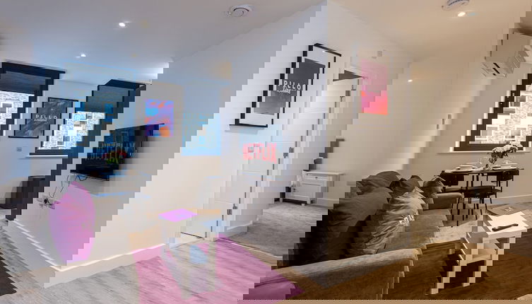 Foto 1 - Modern Apartment in Manchester, Sleep 4