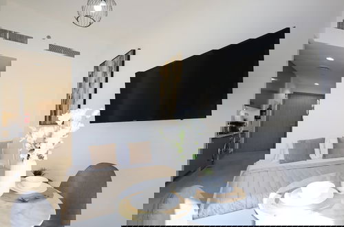 Foto 9 - Modern Elegance Studio in Azizi Riviera