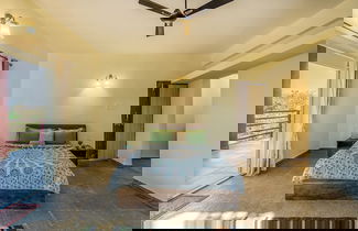Photo 2 - CosmicStays Elysium Farmhouse
