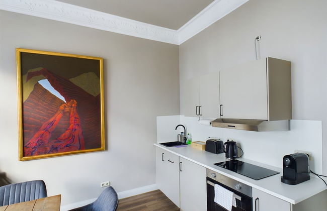 Art Apartments - Photo 54