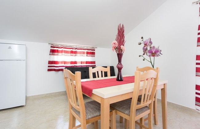 Scenic Elegant Apartments Krk With Balcony and Pool - Foto 43