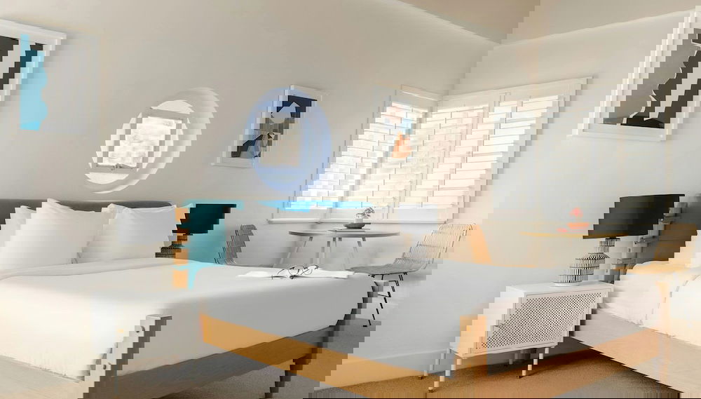 Primary image