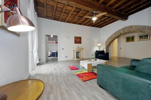 Photo 25 - Luxury Navona Apartment