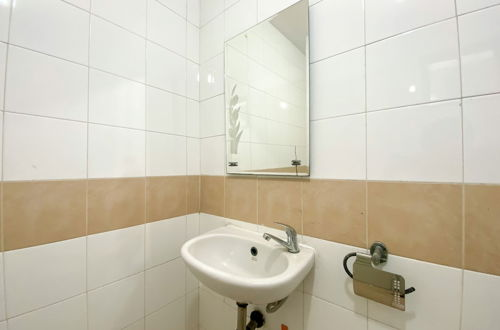 Photo 7 - Comfort Designed 2Br At Metropark Condominium Jababeka Apartment