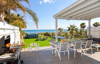 Photo 3 - Ayia Thekla Seafront Villa Dagi