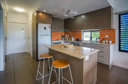 Foto 4 - ZEN NOMAD - 2BR Nightcliff Apartment