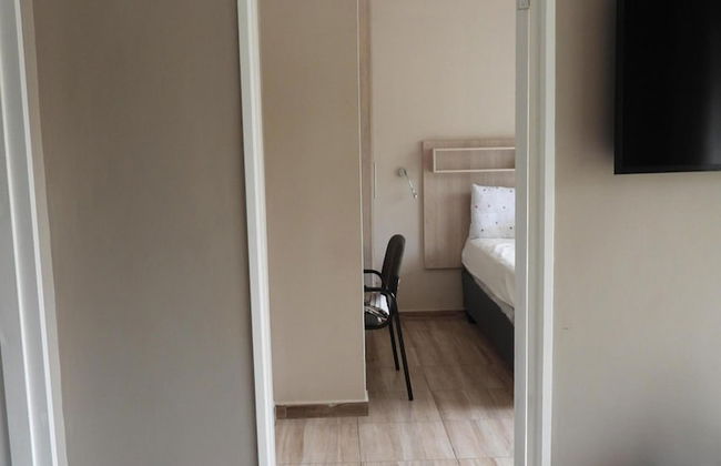 2 Bedroomed Apartment With En-suite and Kitchenette - 2069 - Foto 19