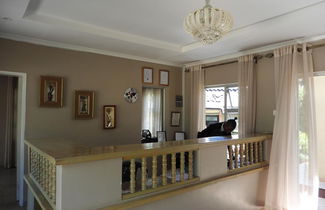 Foto 3 - 2 Bedroomed Apartment With En-suite and Kitchenette - 2069