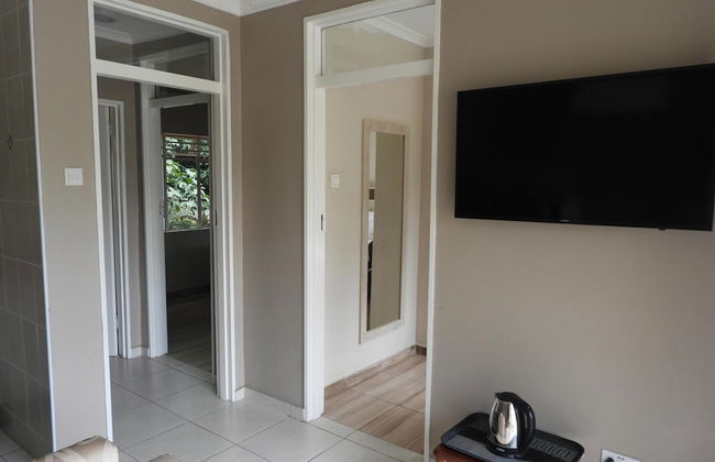 2 Bedroomed Apartment With En-suite and Kitchenette - 2069 - Foto 15