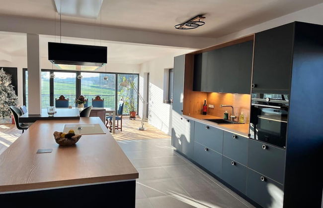 House - Sleeps 8 - Pets Ok - Garden - Parking - Foto 8