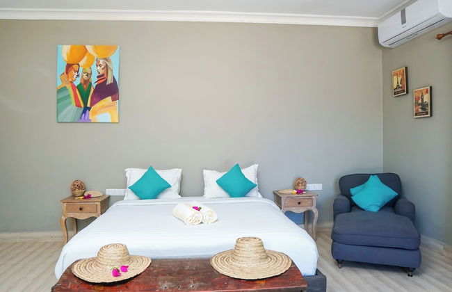 Aquamarina Hotel - Photo 22
