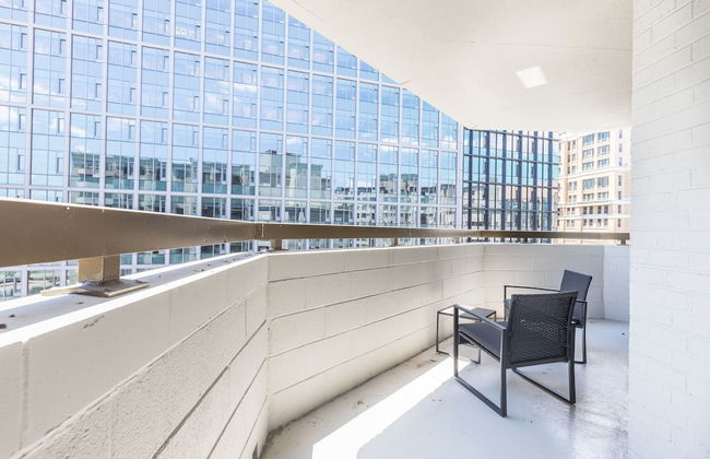 Elegant 2BR Apartment Minutes From DC - Foto 77