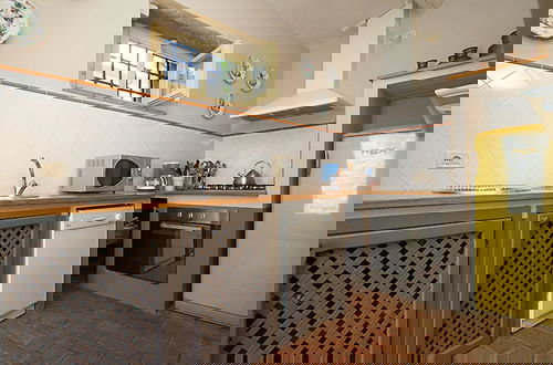 Photo 7 - Belvilla by OYO Villa Topazio REQ