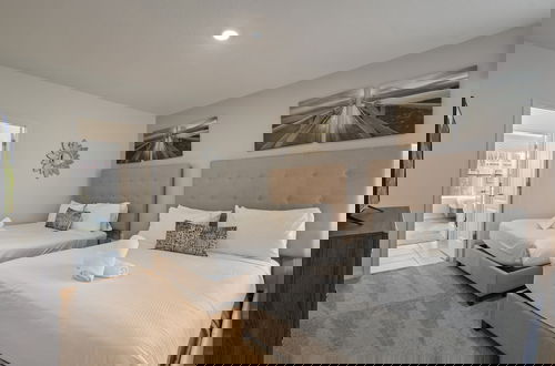 Photo 10 - Exclusive Solterra Resort Home - Prime Location