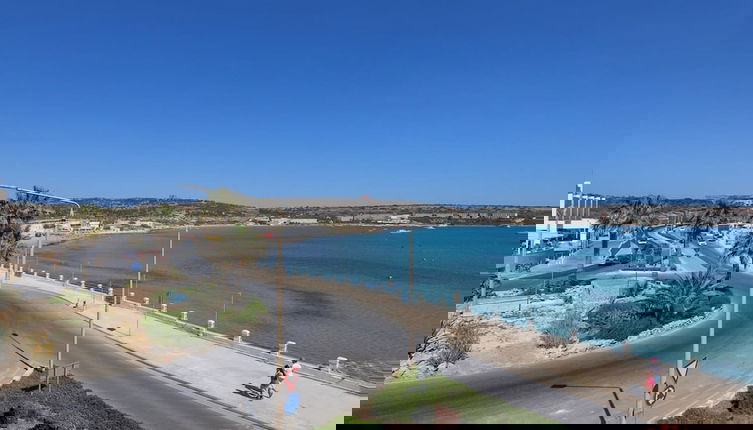 Foto 1 - Seafront 2 Bedroom Apartment Overlooking Bay