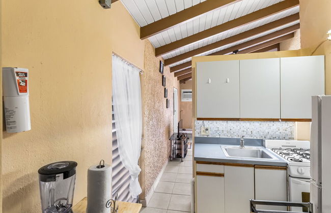 Caribbean View For You 1 Bedroom Condo by RedAwning - Photo 7