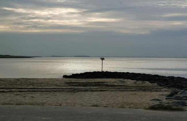 Nice Holiday Home With Garden Near Beach - Foto 17