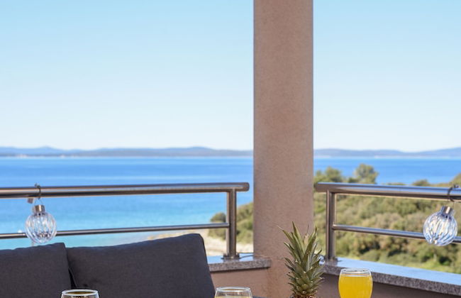 Sunset Beach Suites - Photo 46
