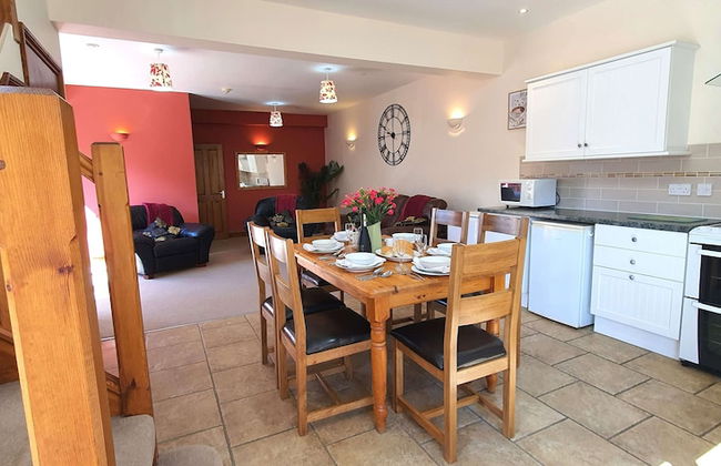 The Victorian Barn self catering holidays with pool & hot tubs - Foto 52