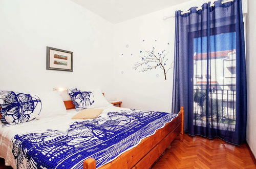 Photo 6 - Spacious First Floor Accomodation With 2 Apartments, Near the Beach