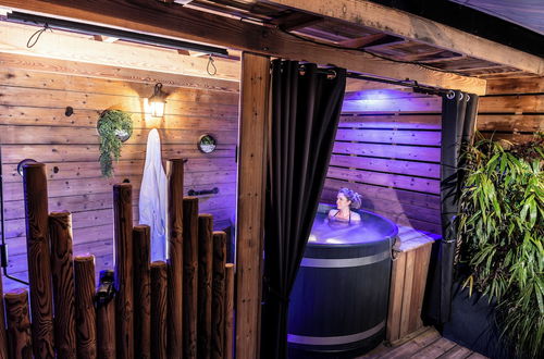 Photo 22 - Appart Hotel GLAM88 Suites SPA et SAUNA