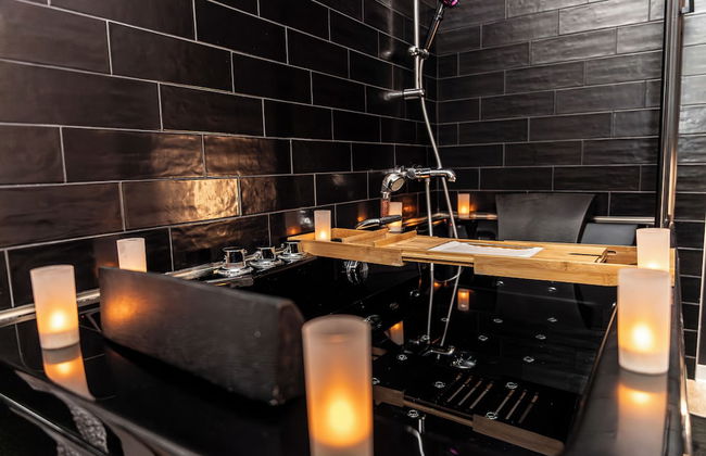 Appart Hotel GLAM88 Suites SPA et SAUNA - Foto 27
