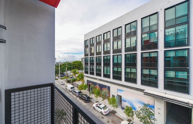 1BR Condo wRooftop Pool at Wynwood - Photo 19