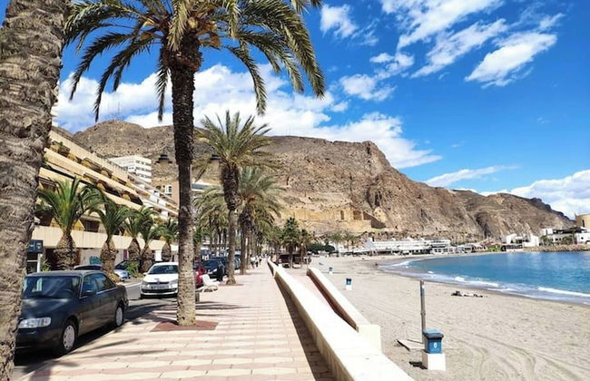 Charming Three Bedrooms Apartment With Seaview - Foto 20